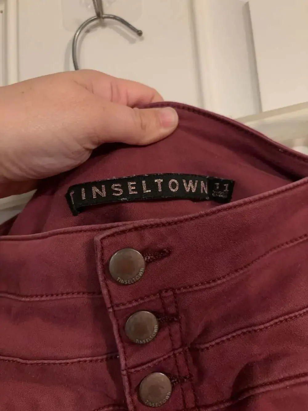 Tinseltown High-Waisted Button-Front Cuffed Shorts Size 11